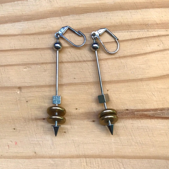 Canadian Made Earrings - Picture 1 of 1